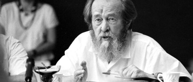 Alexander Solzhenitsyn sobre o sofrimento